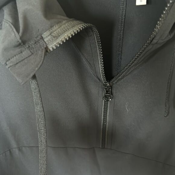 Z by Zella Lightweight Popover Tunic - Picture 5 of 9